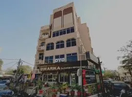 OYO Hotel Dwarika Inn، فندق في جبلبور