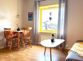 Hotel Foto: Cozy one-bedroom with a view