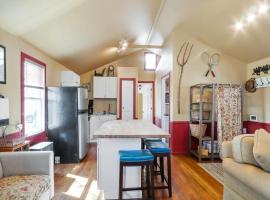 Hotel Foto: New charming Lakeview Haven 2BR Cozy Como Cottage with Lake Views