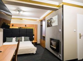 GLAMOUR - Restaurant & SPA, hotel in Przeźmierowo