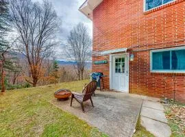 Cozy Mountain Hideaway