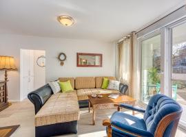 Hotel Photo: West Oasis With Terrace - Happy Rentals