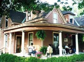 호텔 사진: The Corner House Bed & Breakfast