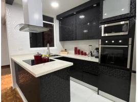 Ξενοδοχείο φωτογραφία: Renewed apt in Altamira, the heart of Caracas