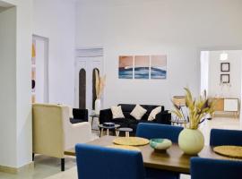 A picture of the hotel: Stilvolle Wohnung I Smart-TV I 2 Balkone I Klimaanlage