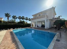 Ξενοδοχείο φωτογραφία: Villa Demetra, Coral Bay