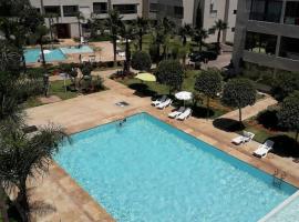 Hotel foto: Best appartement pools view at Mansouria