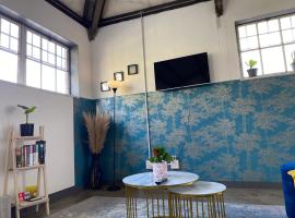 Hotel Photo: 9 Living Moad Maboneng