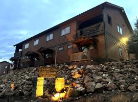 Canyon Plaza Premier Studios and Apts-South Rim, Hotel in Tusayan