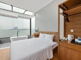 Lakeview Residence Hotel