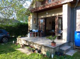 Kisfaludy Apartment House、ガールドニのホテル