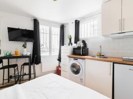 Hotel Photo: Studio cosy refait a neuf Maris paris 3 - 2P