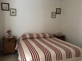 Gambaran Hotel: Departamento con baño privado