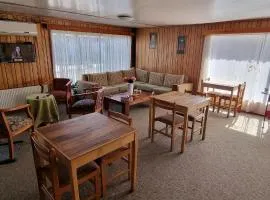 Hostal Prat II