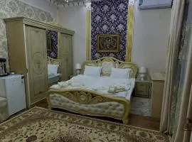 Uyut Hotel
