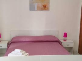 Hotel Photo: B&B ANTICO RUDERE HOME ( camere con angolo cottura )