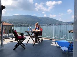 Hotel fotografie: Lago di Lugano, riante complete vakantiewoning