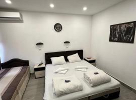 Hotel Photo: Apartmani Knez