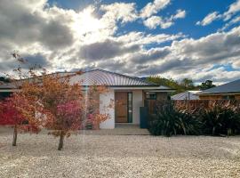 New Kingston Trampoline House, Hotel in Kingston SE