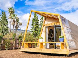 Glamping in the Urban, ξενοδοχείο σε Glendora