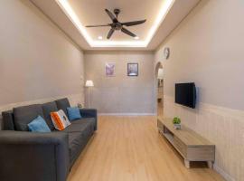 Hotel Photo: Nibong Tebal Comfy Home Retreat with WiFi & Netflix