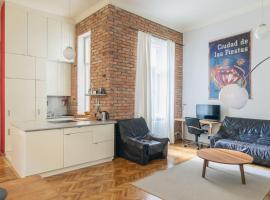 Hotel Foto: Stylish,Large & Bright Loft in City Center by NW