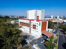 Holiday Inn Guadalajara Patria-Universidad by IHG، فندق في غواذالاخارا
