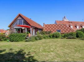 Hotel fotoğraf: Villa des Remparts - Ardres (proche Calais-St Omer-Dunkerque)