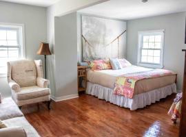The Jypsy Inn - Journey Apartment Muskoka, hôtel à Bracebridge