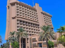 A picture of the hotel: Almansour Hotel