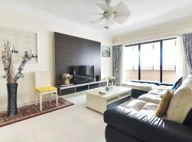 호텔 사진: A Comfy & Spacious 3BR Home Next to Shangri-La KL