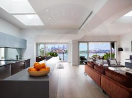 A picture of the hotel: Kanagra - A Superb House on Sydney Harbour