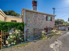 Foto do Hotel: Istrian Stone House With Hot Tub - Happy Rentals