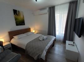 รูปภาพของโรงแรม: Old Town Studio 2 apartment nr 2