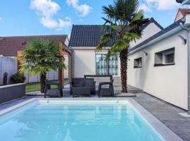 Hotelfotos: Chambre chez l'habitant avec piscine 400m Circuit 24h Le Mans