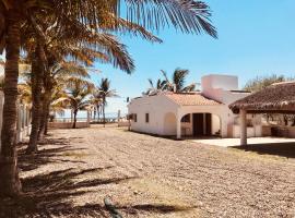 Photo de l’hôtel: Casa Playa Las Glorias. Vista al mar