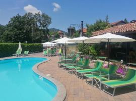 Photo de l’hôtel: Residenza La Lanterna Pool and Relax - Happy Rentals