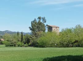 Hotel Photo: Masía Catalana del siglo XVI.