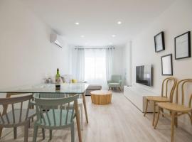 Fotos de Hotel: Amplio y moderno apartamento en el centro de Graná