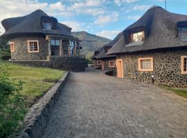 A picture of the hotel: Liphofung Cave, Chalets