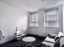 A picture of the hotel: Lovely 1 Bed Apartment in Central Blackburn
