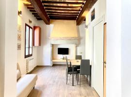 Hotel Photo: L'Angoletto Home to Stay