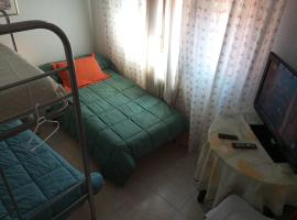 Ξενοδοχείο φωτογραφία: Room in Guest room - Double Bunk Room Toledo