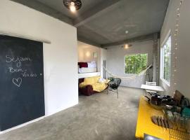 Hotel Photo: Loft vue sur mer et nature