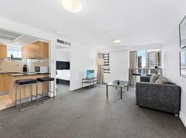 รูปภาพของโรงแรม: AirCabin - Sydney CBD - Best Location -1 Bed Apt