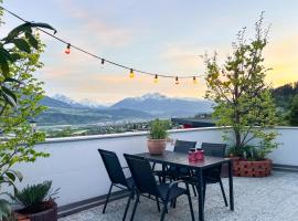 酒店照片: Sunny Mountain Loft - Terrace & Garden