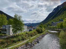 รูปภาพของโรงแรม: Rjukan Gjestegård