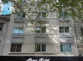 Hotel Alvear, hotel in Montevideo