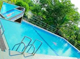 River Top Holiday Resort