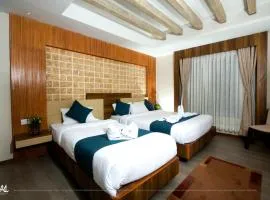 Maya Boutique Hotel